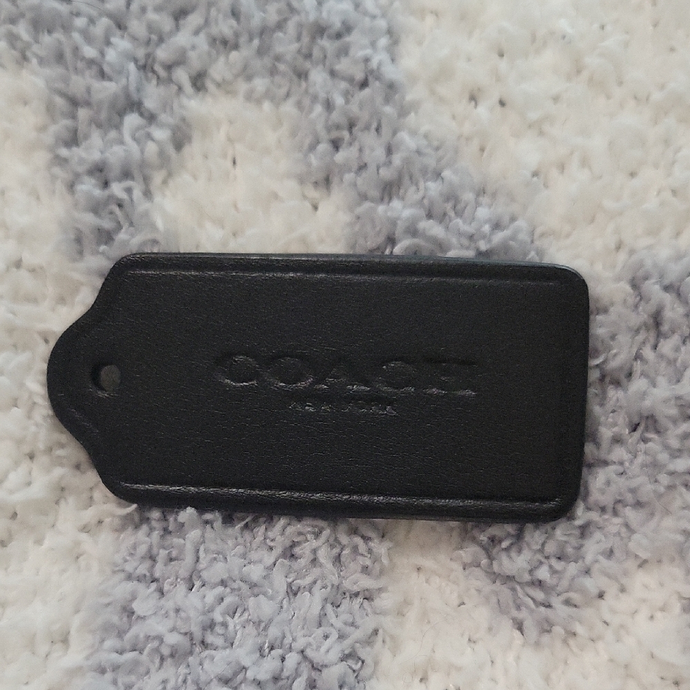 Coach Classic Black Leather Tag